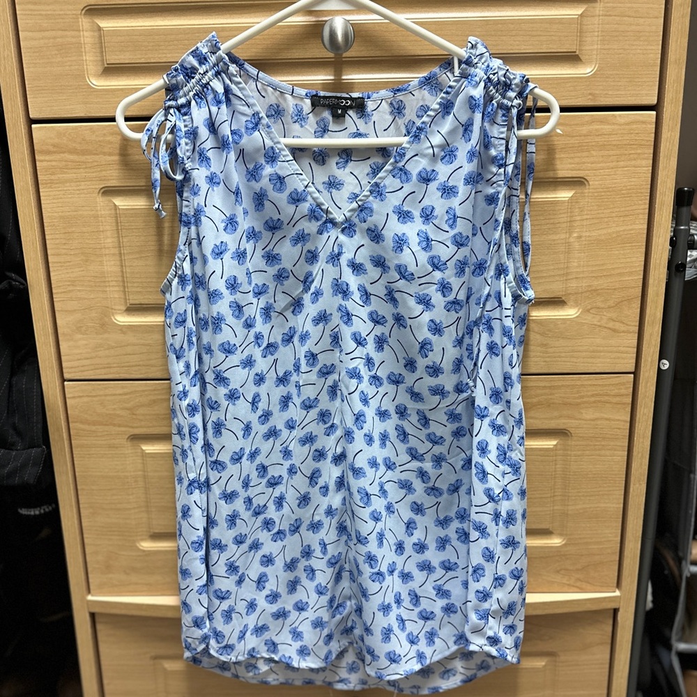 Papermoon sleeveless shirt